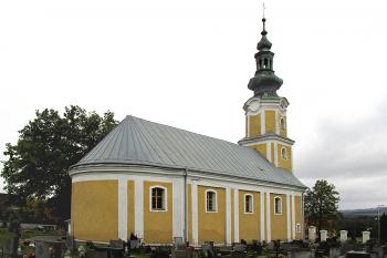 Kostel sv. Barbory ve Světlé Hoře ( © Pavel Vítek 10/2015)