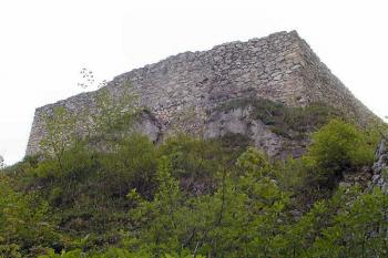 palác horního hradu od severovýchodu ( © Pavel Zany Komárek 8/5/2004)