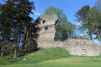 Vnější líc pláště ( © Jan Večeřa 05/2015)