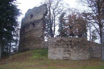 Dalečín - úžasnej hrad uprostřed městečka (© rodo chrozit, 11/208)