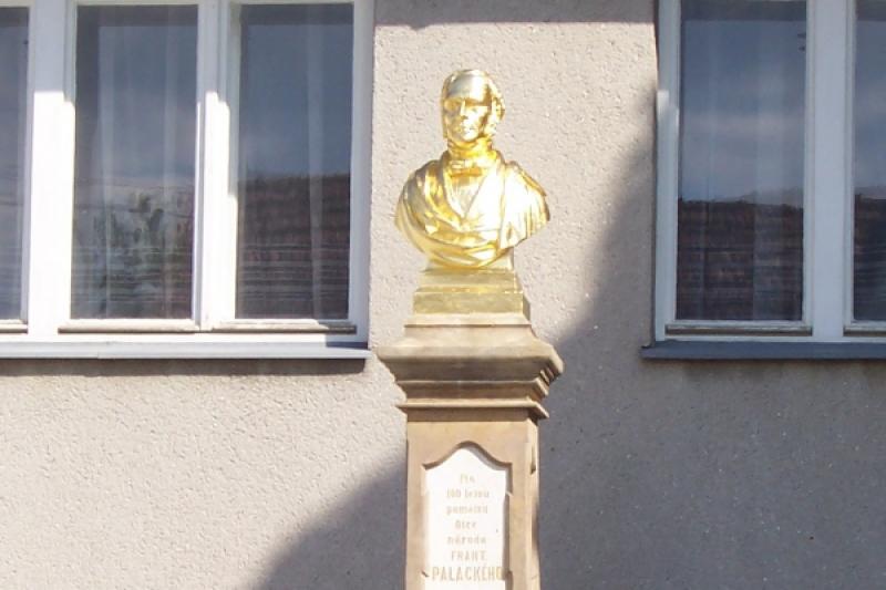 busta Františka Palackého