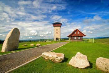 rozhledna U borovice (© Radovan Smokoň 07/2020)