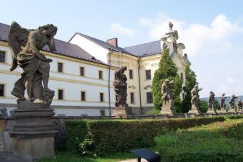 Kuks - levá část (© Ivo Rozehnal, 07/2009)