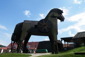 Trójský kůň s vyhlídkou (© Luděk Vláčil 07/2012)