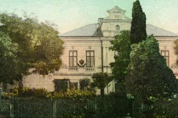 Kolorovaná pohlednice zámečku z roku 1913 (© Obec Staré Ždánice, 01/1913)
