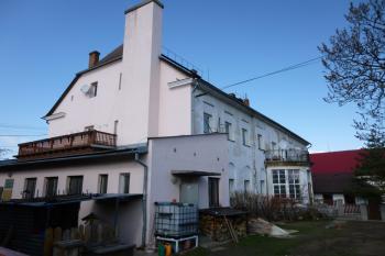 zámek Bílý Potok (© Vlastislav Mareček, 03/2016)