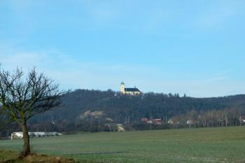 od cesty do Tučap (© Jan P. Štěpánek 12/2011)