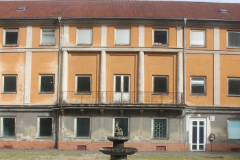 Pozůstatek zámeckého parku. (© Luděk Vláčil 03/2016)