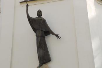 Socha sv. Evžena de Mazenod (© Johannes Cladis, 12/2014)