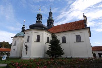 Kostel (© Johannes Cladis, 12/2014)