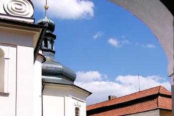  ( © Luděk Pitter 05/2004)