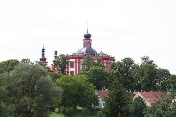 Bývalé proboštství od severovýchodu (© Ivan Grisa, 08/2008)