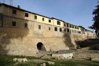 Pafoská brána - vnější průčelí (© Jan P. Štěpánek 03/2016)