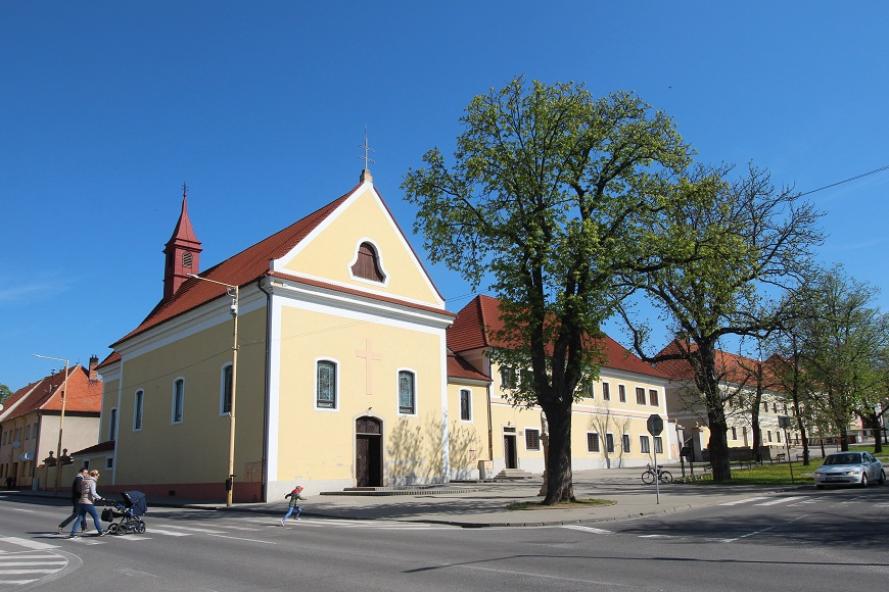 klášter kapucínů s kostelem sv. Martina