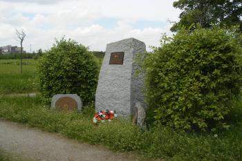 Památník Štěrboholy (© Jiří Špaček, 05/2013)