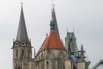 Kostel sv. Bartoloměje (© Anton Fedorenko, 10/2007)