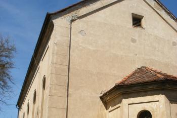 Kostel v Hýskově (© Jiří Špaček, 05/2016)