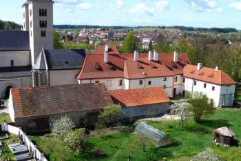 Děkanství, bývalé opatství. (© Jan Sommer, 05/2008)