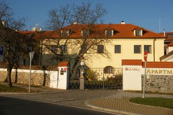 Salabka-Barokní dvůr (© Jiří Špaček, 05/2016)