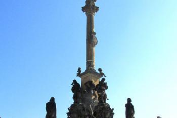 Morový sloup na moravskotřebovském náměstí ( © Pavel Vítek 05/2016)