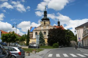 Mnichovice kostel (© Jiří Špaček, 05/2016)