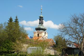 Mnichovice kostel (© Jiří Špaček, 05/2016)