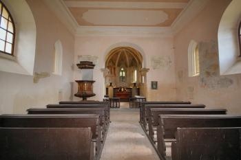 pohled do interiéru (© Pavel Zany Komárek  2. 5. 2015)