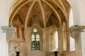 presbytář (© Pavel Zany Komárek  2. 5. 2015)