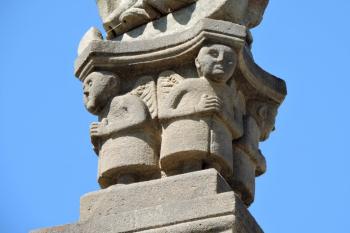 detail archaických andělíčků ( © Jan P. Štěpánek 06/2016)