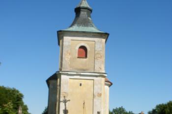 Chotěšice kostel (© Jiří Špaček, 06/2016)