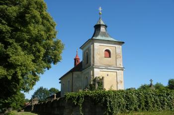 Chotěšice kostel (© Jiří Špaček, 06/2016)