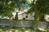 kostel sv. Matouše se zvonicí
