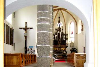 Kostel sv. Jana Křtitele ve Velké Bíteši ( © Pavel Vítek 06/2007)