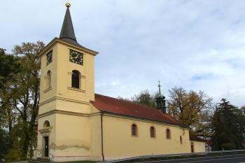 Kostel sv. Havla v Tuchlovicích u Kladna (© Pavel Vítek 10/2020)