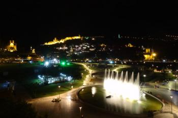 pevnost Narikala a historické centrum Tbilisi z levého břehu řeky (© Jan P. Štěpánek 07/2016)