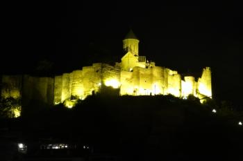 pevnost Narikala od jihovýchodu (© Jan P. Štěpánek 07/2016)