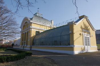 zámecký skleník (© Aleš Novák, 03/2011)