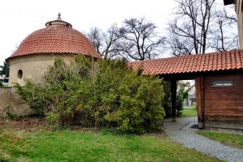 Kostel sv. Mikuláše ( © František Kinař 05/2017)