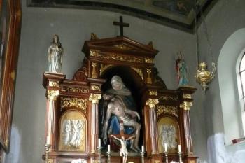 hlavní oltář v kapli ( © Jan P. Štěpánek 08/2009)