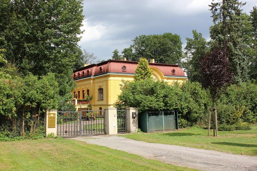 malá Löw-Beerova vila