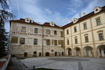 Benátky nad Jizerou-zámek (© Vlastislav Mareček, 12/2015)
