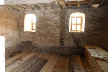1 patro paláce (© Petr Kolář, 06/2010)