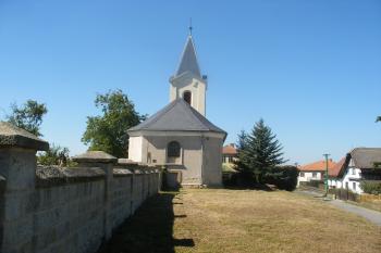 Kovanec - evangelický kostel (© Jiří Špaček, 08/2016)