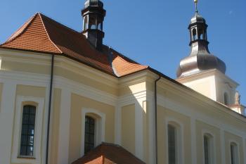 Chorušice - kostel (© Jiří Špaček, 08/2016)
