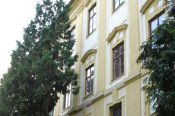 část západní fasády ( © iV 9.6.2007)