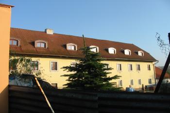 jižní strana zámku (© D Dohňanský, 11/2015)