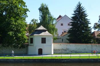 biskupská rezidence v Českých Budějovicích (© Vlastislav Mareček, 08/2016)
