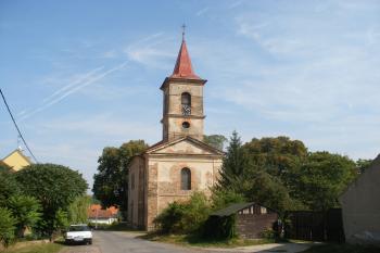 Pozdeň - kostel (© Jiří Špaček, 09/2016)