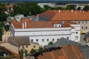 Jindřichův Hradec-bývalý jezuitský seminář s gymnasiem a kaplí sv. Víta (© Vlastislav Mareček, 08/2016)