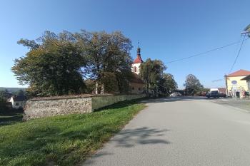 pohled na kostel z východu (© Jaroslav Špiroch  10/2026)